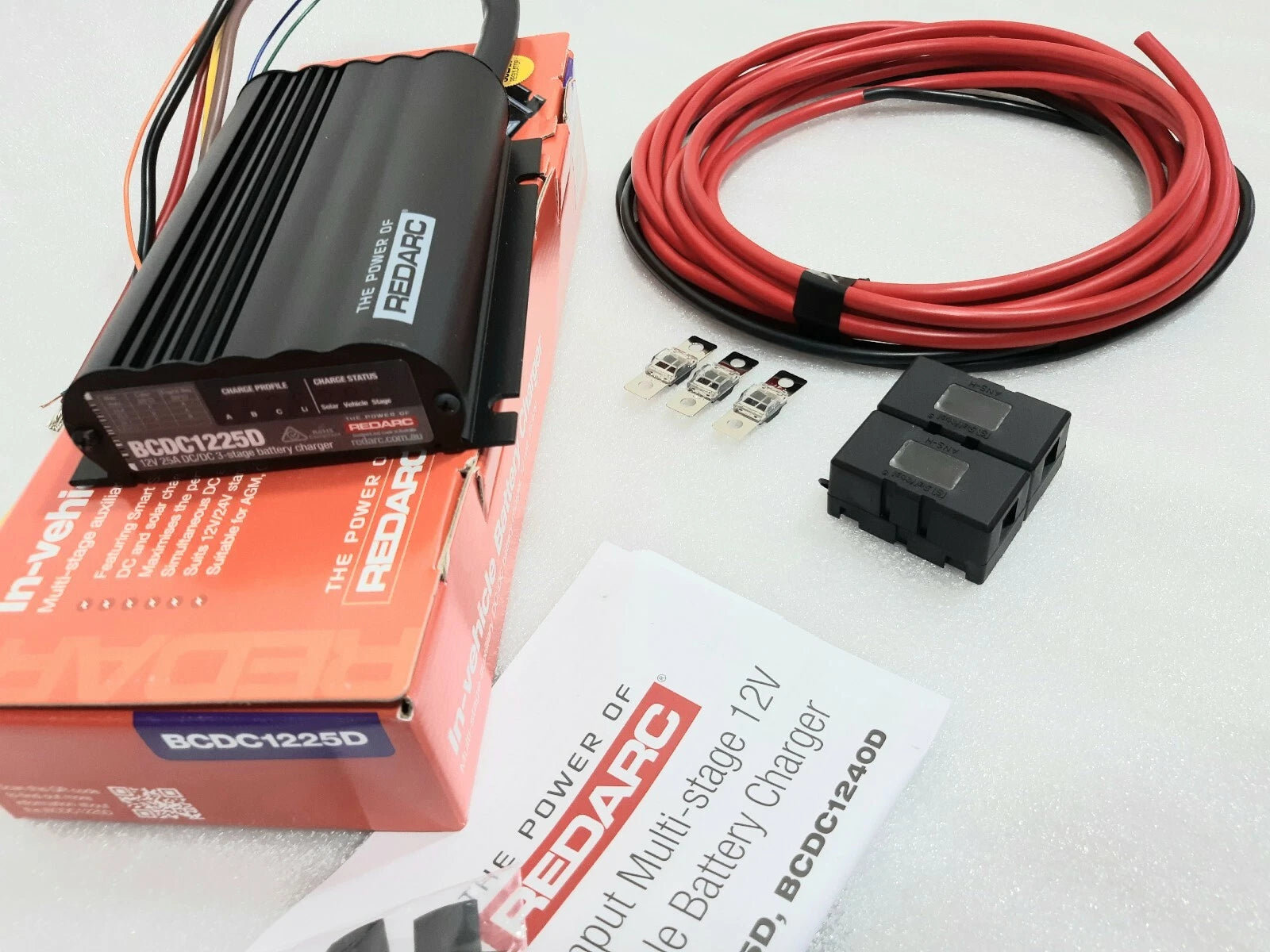 REDARC BCDC1225D DUAL BATTERY ISOLATOR SYSTEM DC TO DC INSTALL KIT - MPPT Solar