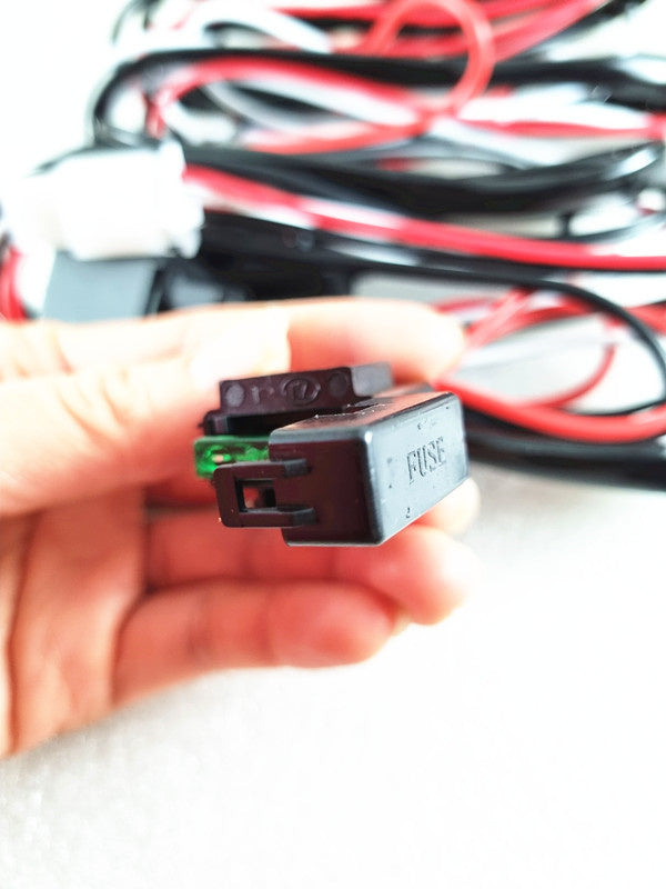 LED Wire Harness Kit , Wiring loom With 2-Way Switch for Car Work Lights 12V 40A
