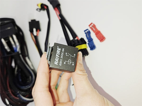 Roadvision’s GEN2  LED Driving Lights Wiring Kits Wire Harness Plug & Play 12/24V Switching with H4 & HB4 Piggy Back Connectors