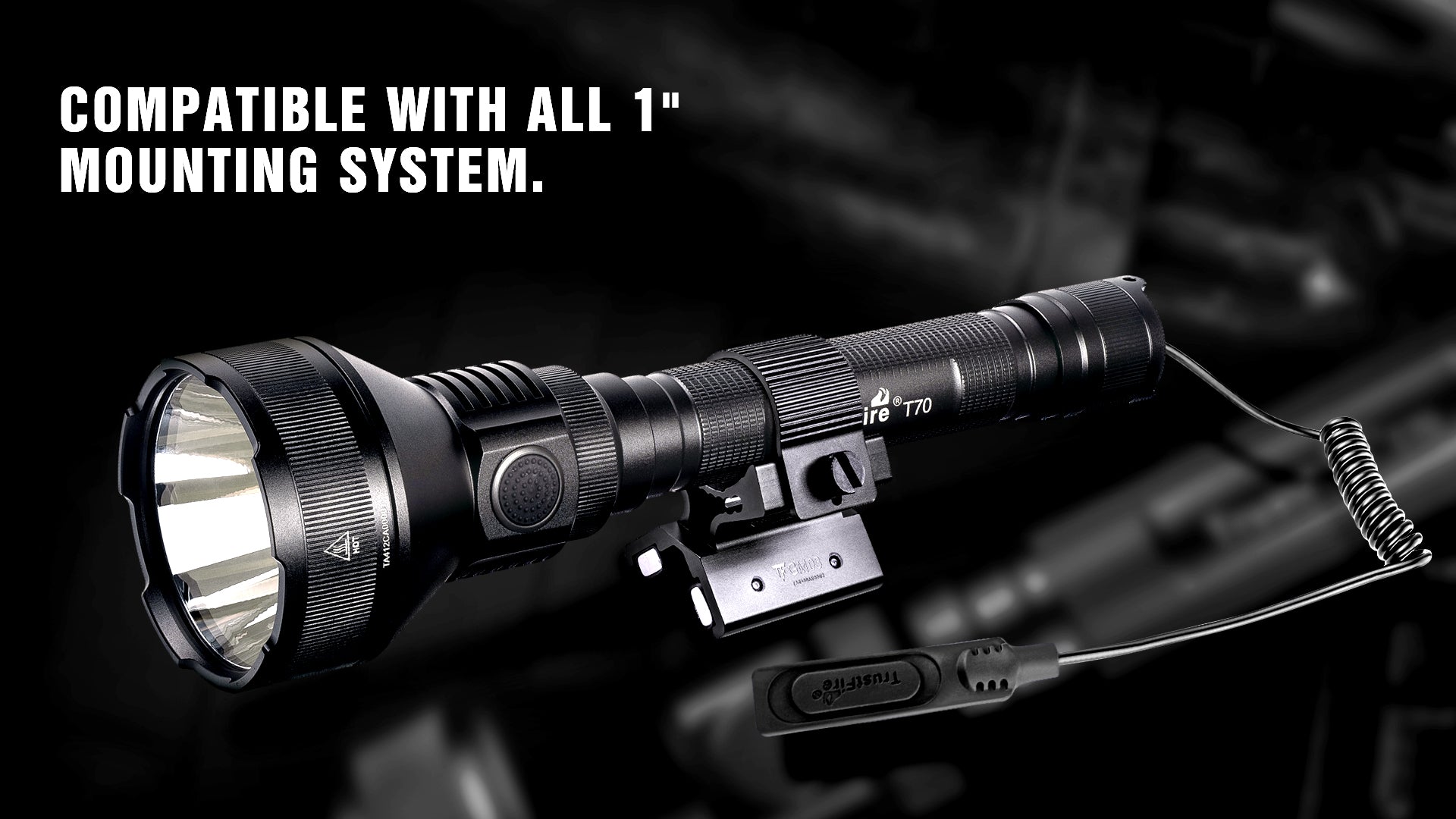 T70 Kit LED Tactical Hunting Flashlight, LED Hunting Torch 1km beam distance