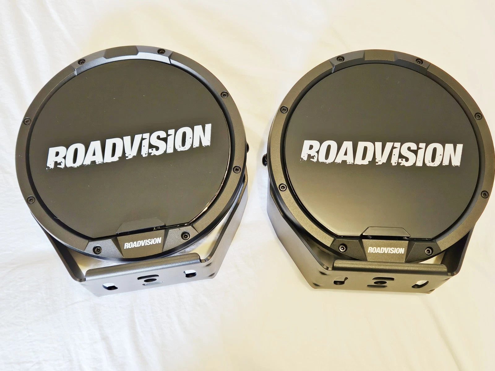 Roadvision LED Driving Light Set 9in DLE 11-32V 105W 10400lm IP68 Combo Beam