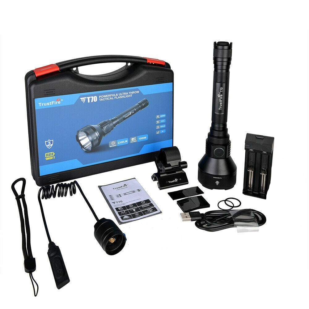 T70 Kit LED Tactical Hunting Flashlight, LED Hunting Torch 1km beam distance